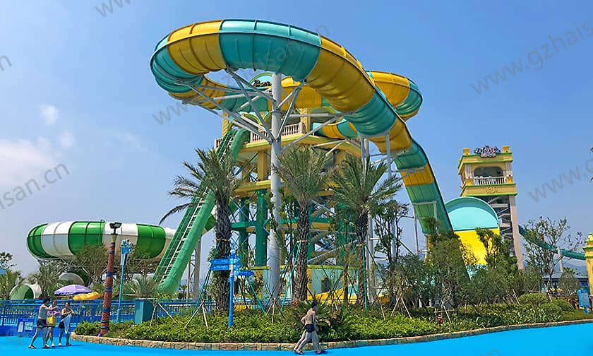 浙江宁波大目湾阿拉的海水上乐园冲天回旋&巨兽碗