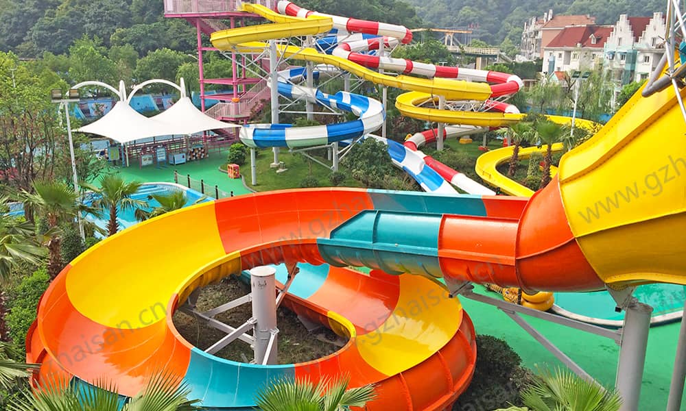浙江杭州浪浪浪水公园大喇叭、螺旋滑道