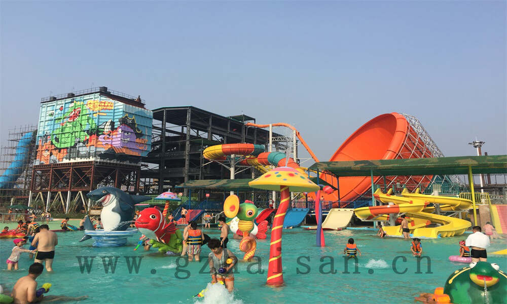 水上游乐园和自然生态环境的关系