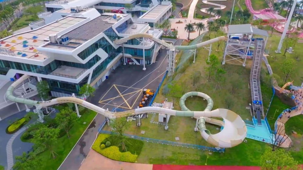 激流过山车｜当速度拥抱水花，掀起水上狂欢盛宴